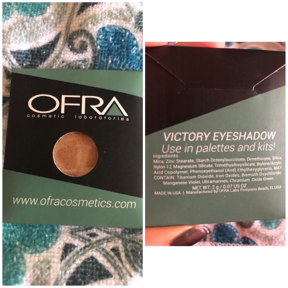 Single eyeshadow